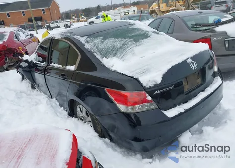 2010 Honda Accord 2.4 Lx-P z USA, uszkodzony, nr VIN 1HGCP2F42AA052676